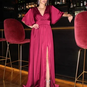 Abito lungo con spacco