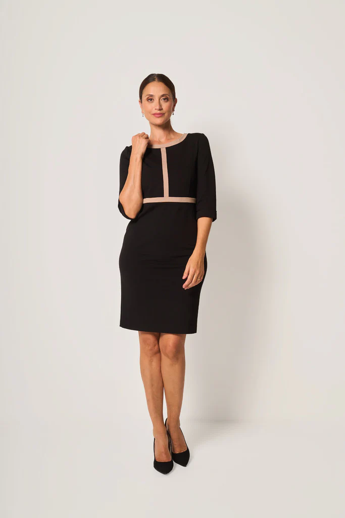 Abito tubino con inserti