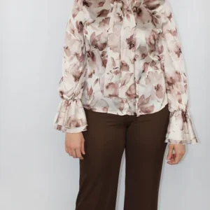 Camicia elegante in raso con stampa floreale e fiocco al collo