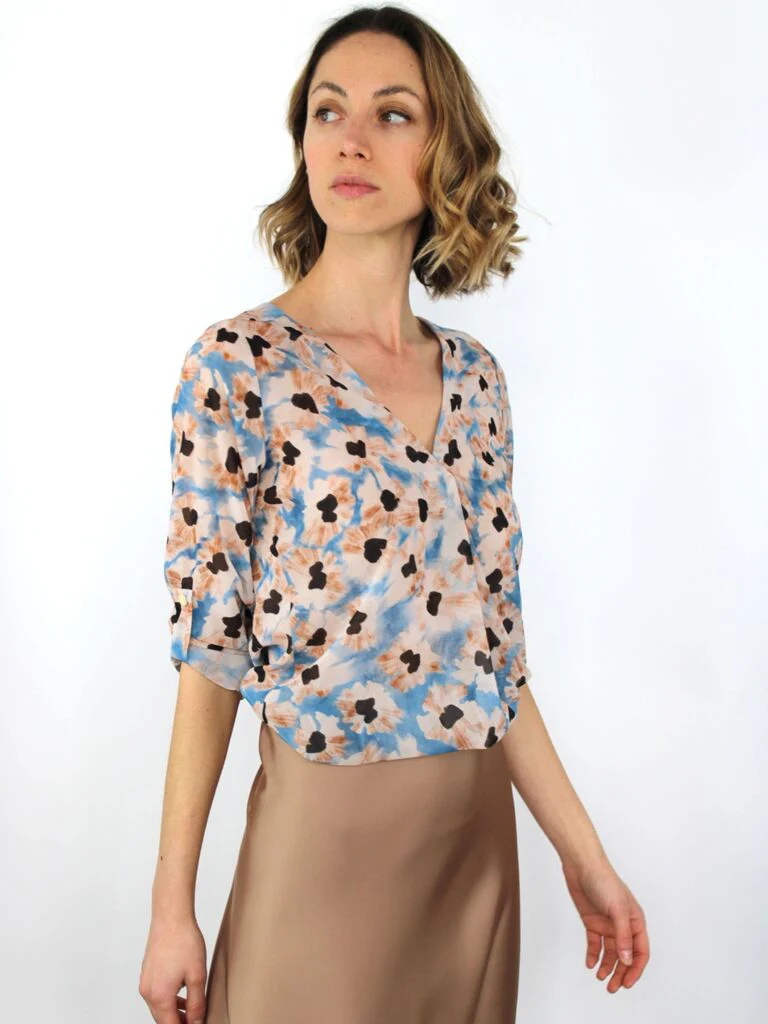 Camicia con piega scollo a punta - immagine 3