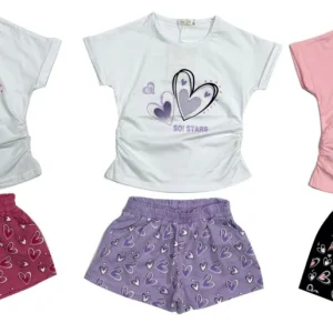 Completino da bambina con cuoricini