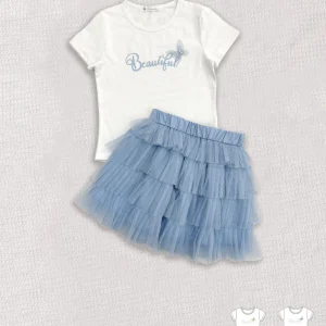 Completino da bambina con gonna