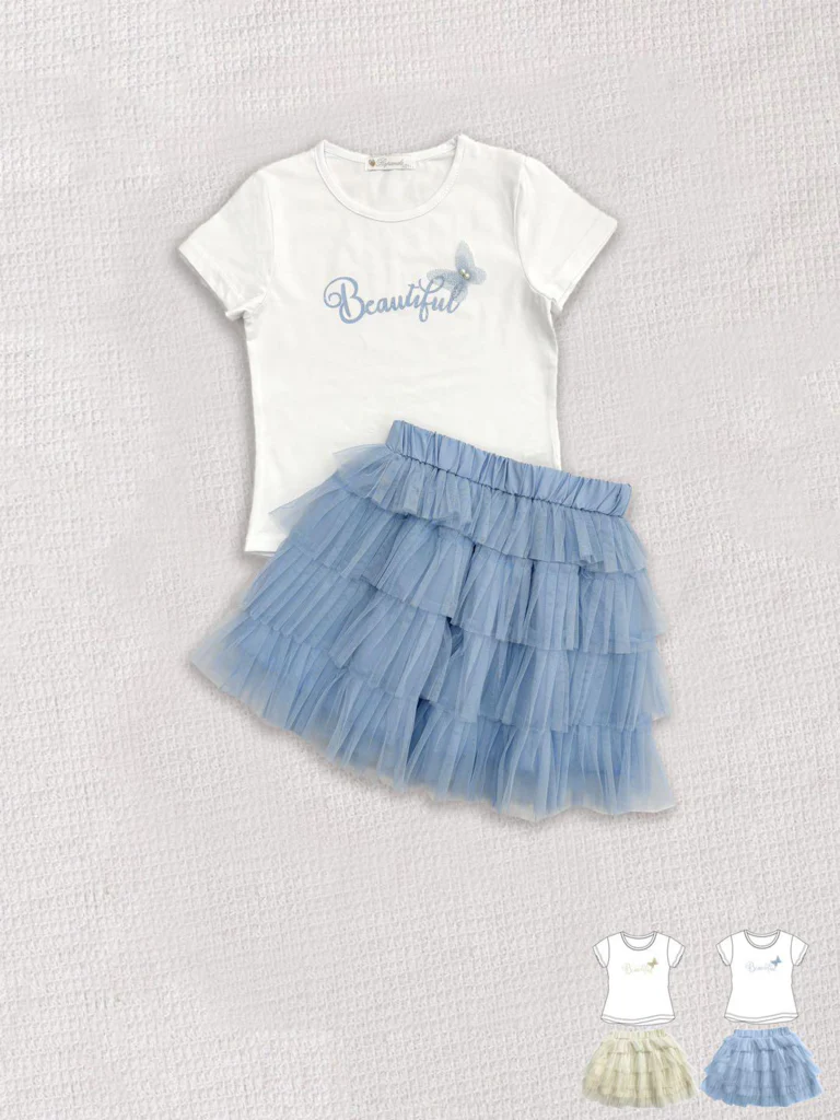 Completino da bambina con gonna - immagine 2