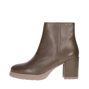 Callaghan Tronchetto 31000