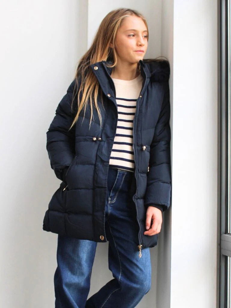 Giubbotto con cappuccio in pelliccia - immagine 2