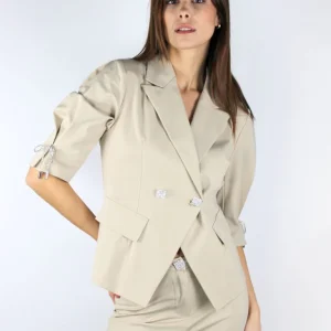 Giacca doppiopetto bottoni gioiello