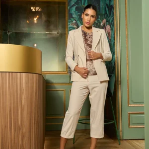 Giacca doppiopetto con revers classico