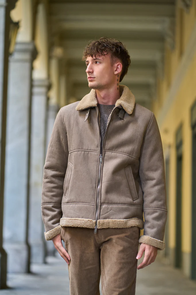 Montone uomo con pelliccia - immagine 2