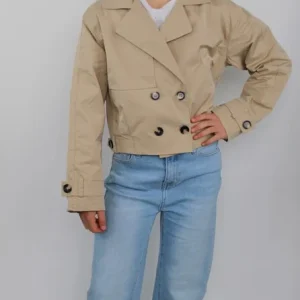 Jeans sfrangiato al fondo