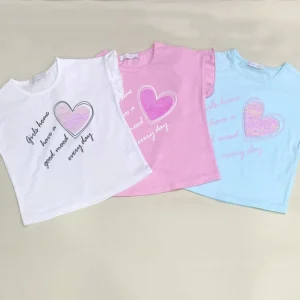 T-shirt con stampa del cuore