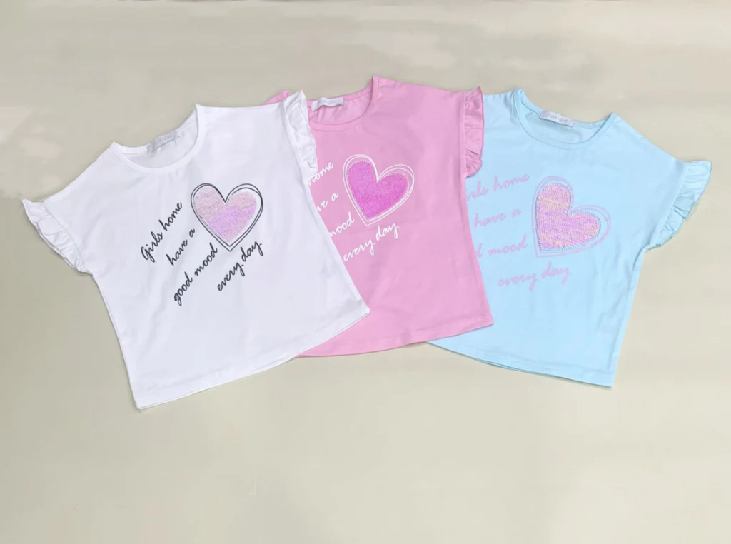 T-shirt con stampa del cuore - immagine 2