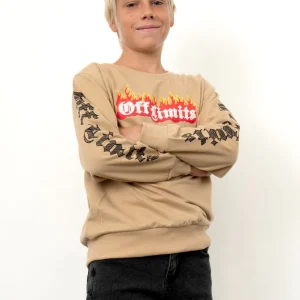 Felpa con scritte gotihc