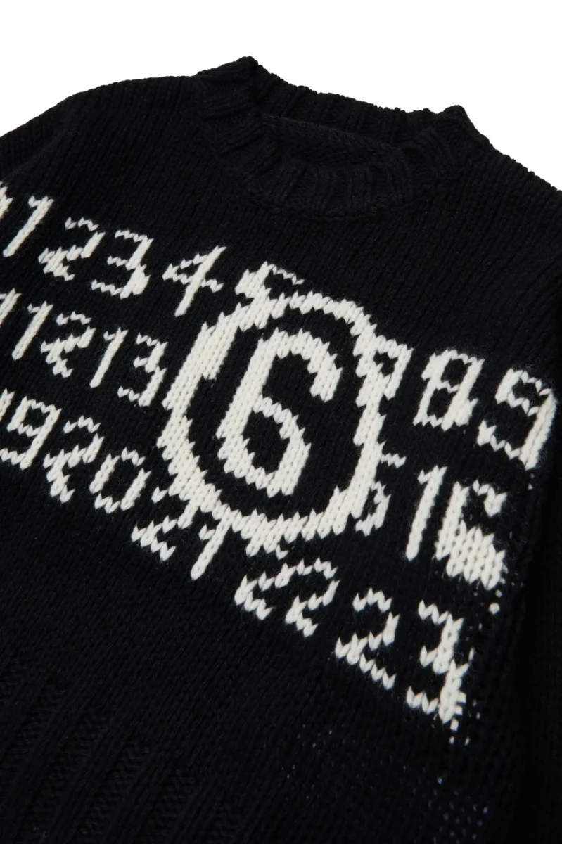 MAGLIONE NERO CON LOGO NUMERICO BIANCO MAISON MARGIELA - immagine 4