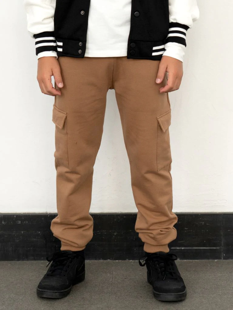 Pantalone in felpa con tasche - immagine 4