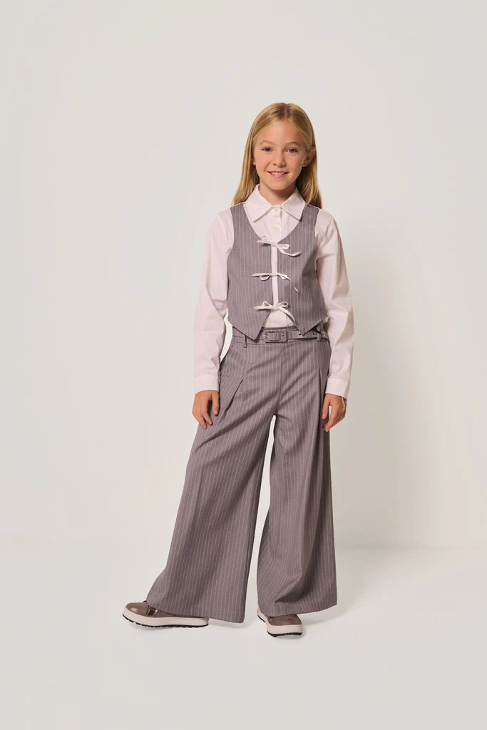 Pantalone gessato a palazzo