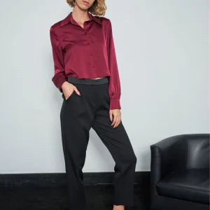 Pantaloni con profilo raso