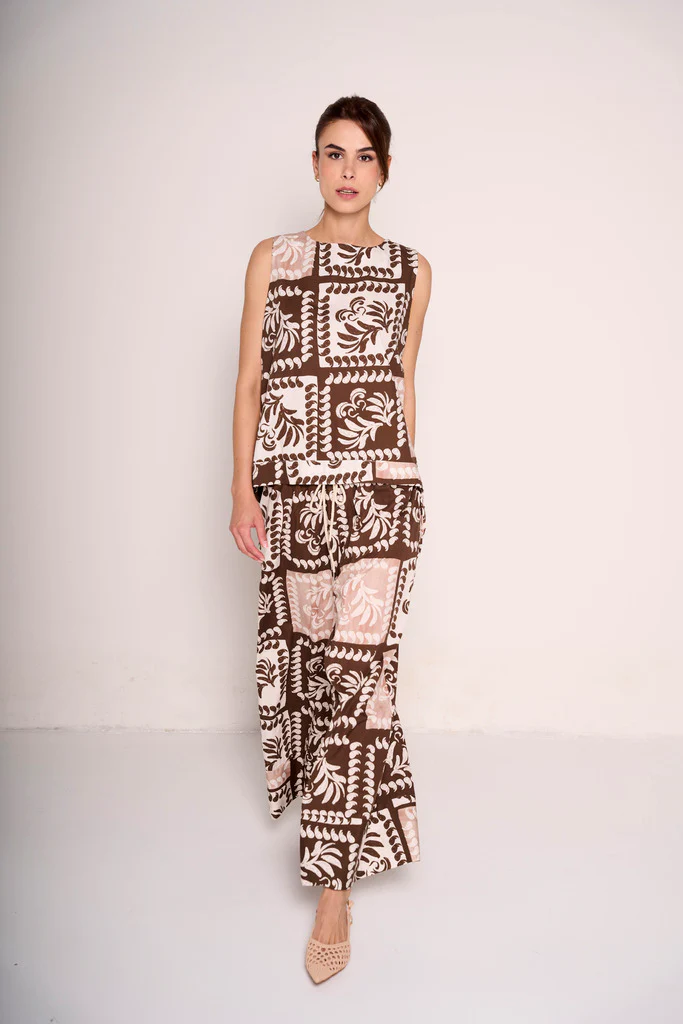 Pantaloni palazzo con fantasia - immagine 3