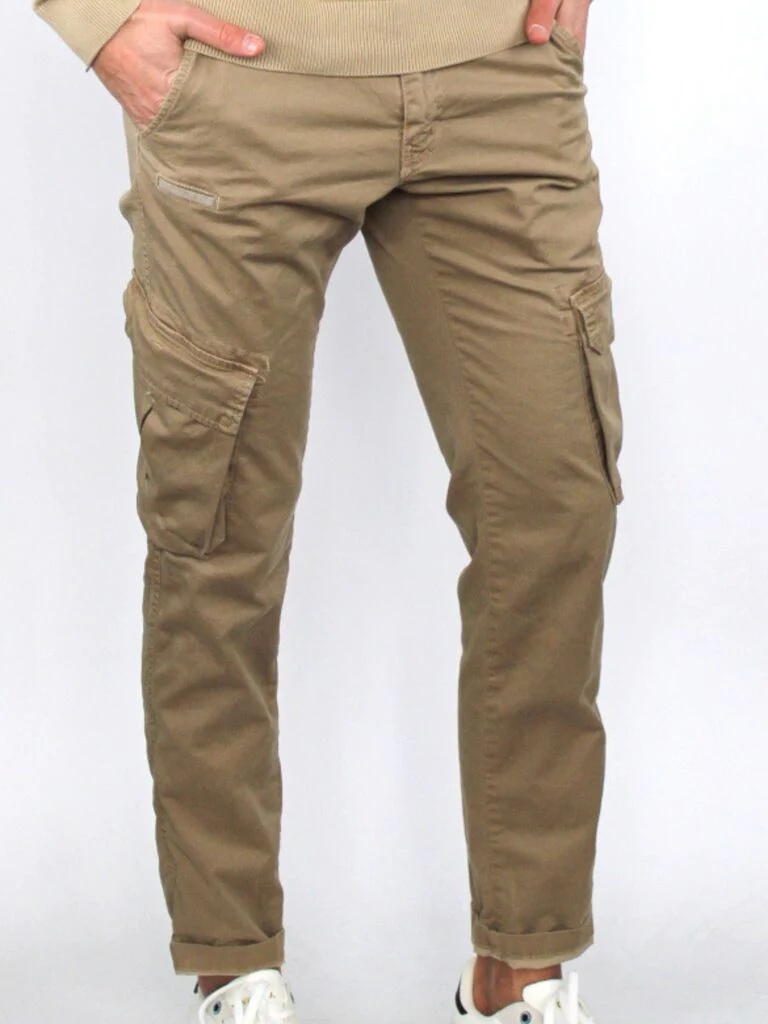 Pantalone con tasconi - immagine 3