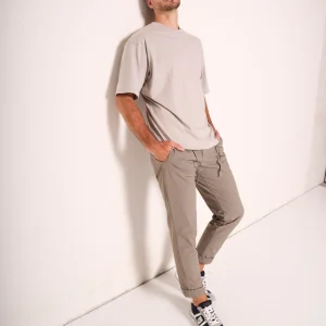 Pantalaccio con tasche e risvolto